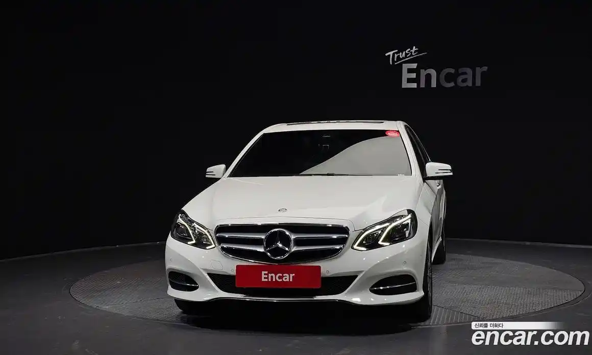 Mercedes-Benz E-Class 2015 2.1 автомат (гидро), фото 3