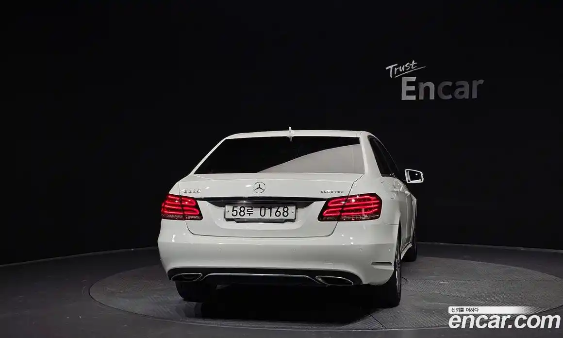 Mercedes-Benz E-Class 2015 2.1 автомат (гидро), фото 4