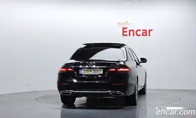 Mercedes-Benz E-Class 2021 3.0 автомат (гидро), миниатюра 4