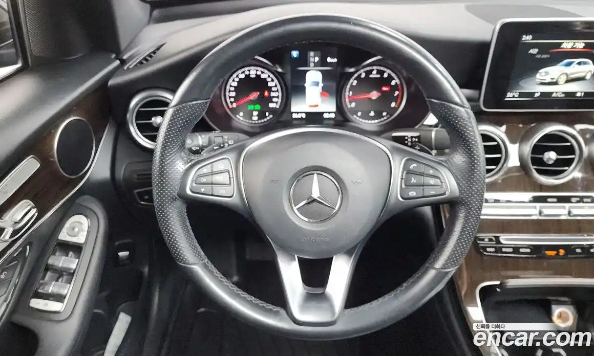 Mercedes-Benz GLC-Class 2019 2.0 гидро, фото 19 Mercedes-Benz GLC-Class 2019 2.0 гидро, фото 19