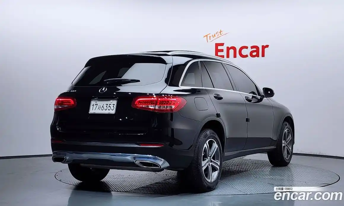 Mercedes-Benz GLC-Class 2019 2.0 гидро, фото 2 Mercedes-Benz GLC-Class 2019 2.0 гидро, фото 2