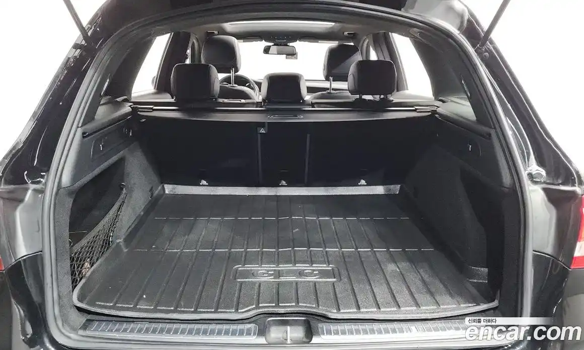 Mercedes-Benz GLC-Class 2019 2.0 гидро, фото 22 Mercedes-Benz GLC-Class 2019 2.0 гидро, фото 22