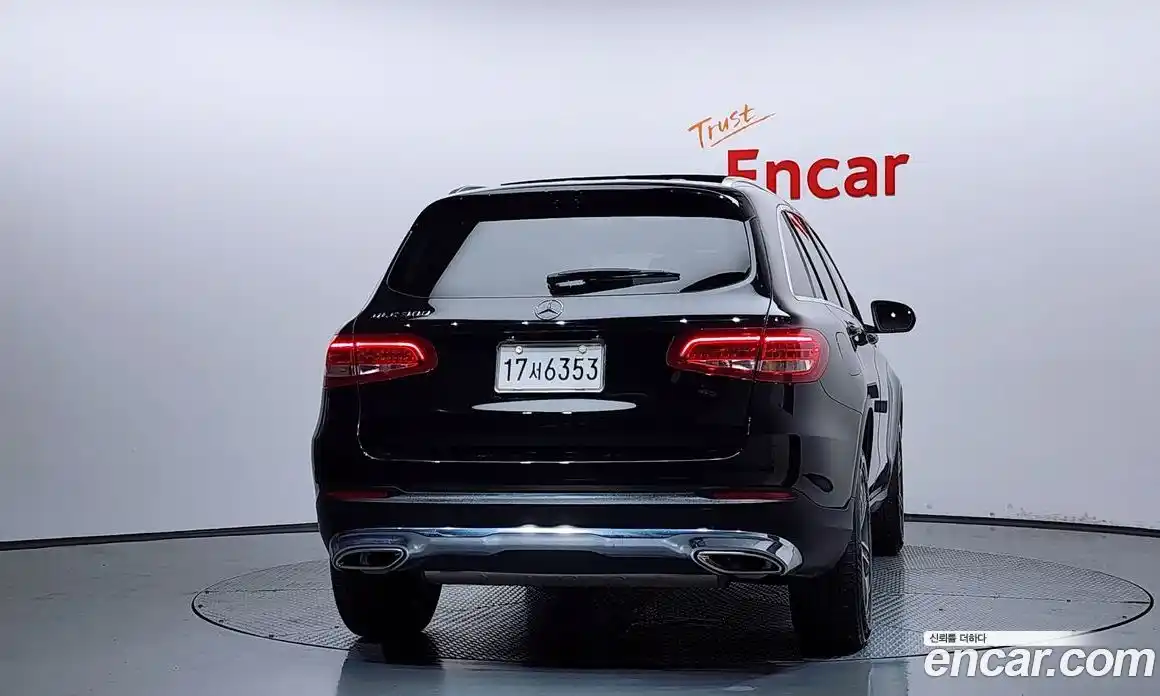 Mercedes-Benz GLC-Class 2019 2.0 гидро, фото 4 Mercedes-Benz GLC-Class 2019 2.0 гидро, фото 4