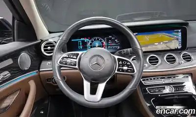 Mercedes-Benz E-Class 2019 2.0 автомат (гидро), миниатюра 12