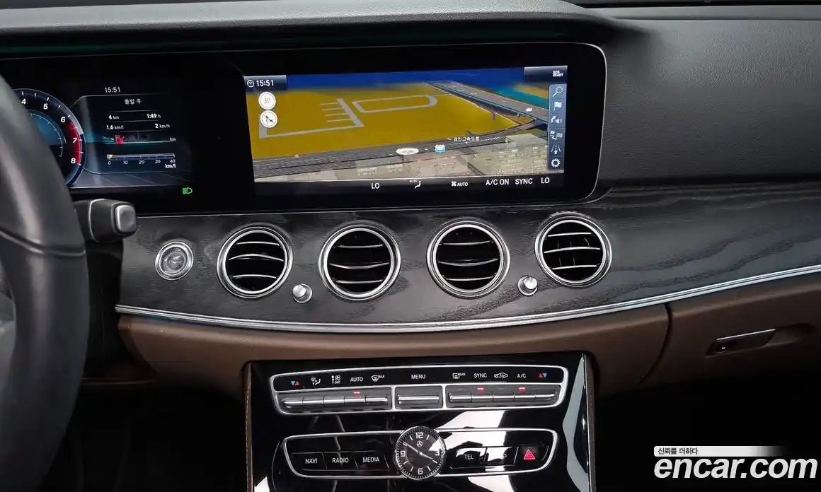 Mercedes-Benz E-Class 2019 2.0 автомат (гидро), фото 13