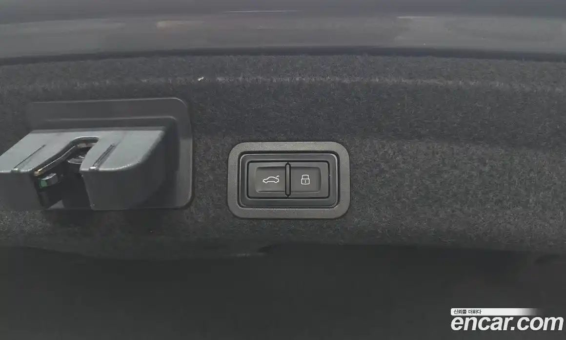 Audi A6 2020 2.0 автомат (гидро), фото 26