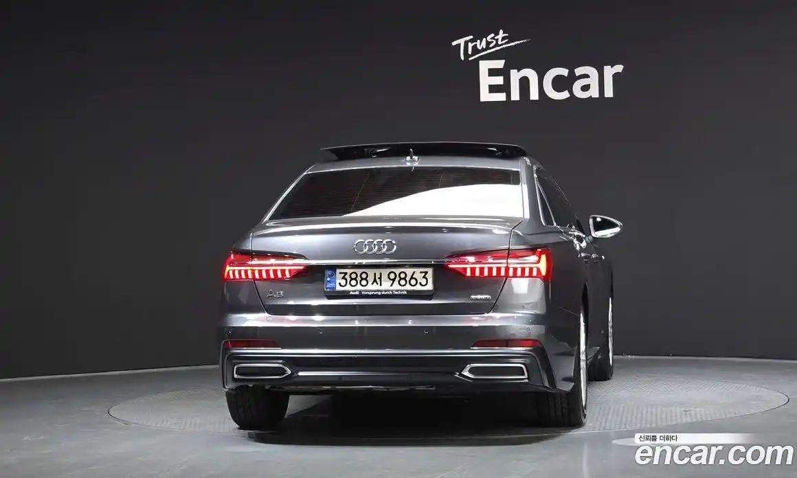 Audi A6 2020 2.0 автомат (гидро), фото 4
