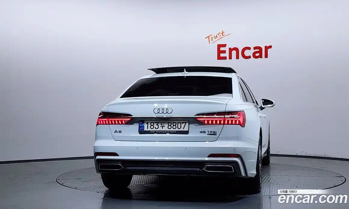 Audi A6 2023 2.0 автомат (гидро), фото 4