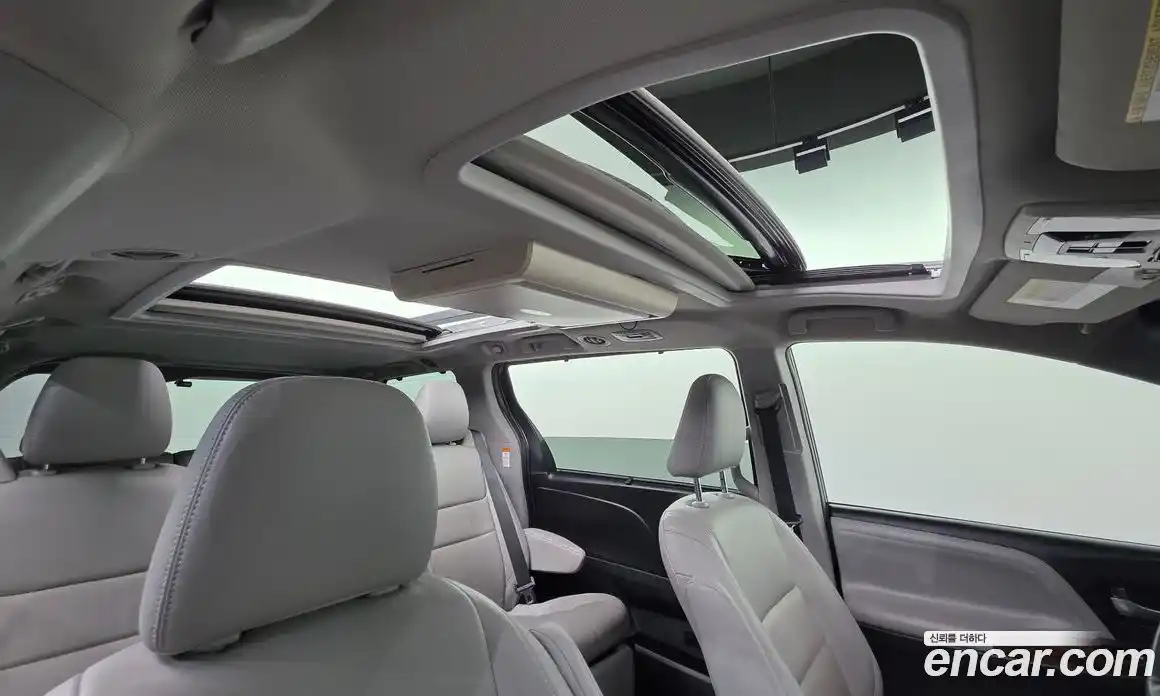 Toyota Sienna 2015 3.5 автомат (гидро), фото 11 Toyota Sienna 2015 3.5 автомат (гидро), фото 11