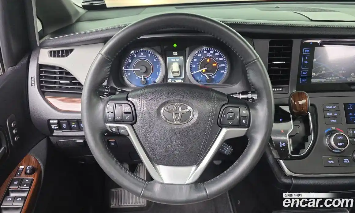 Toyota Sienna 2015 3.5 автомат (гидро), фото 13 Toyota Sienna 2015 3.5 автомат (гидро), фото 13