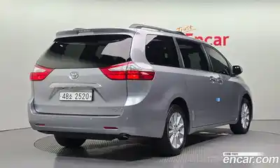 Toyota Sienna 2015 3.5 автомат (гидро), миниатюра 2 Toyota Sienna 2015 3.5 автомат (гидро), миниатюра 2