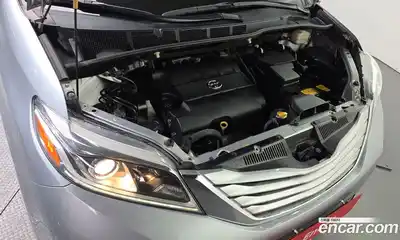 Toyota Sienna 2015 3.5 автомат (гидро), миниатюра 6 Toyota Sienna 2015 3.5 автомат (гидро), миниатюра 6