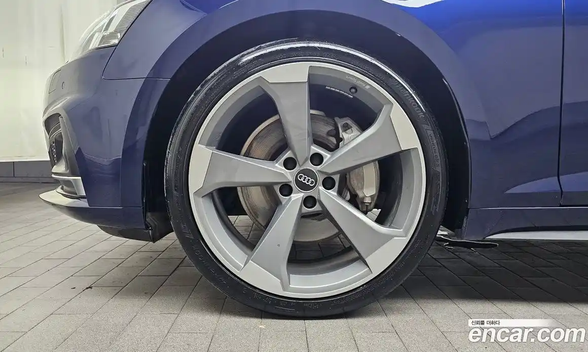 Audi A5 2019 2.0 автомат (гидро), фото 5