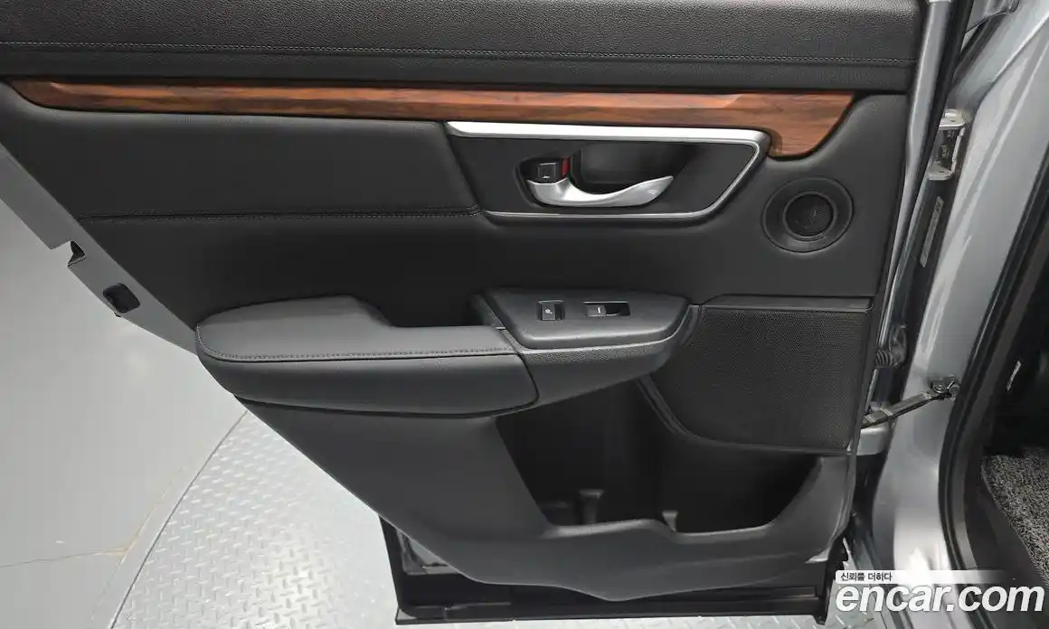 Honda CR-V 2022 2.0 автомат (гидро), фото 15