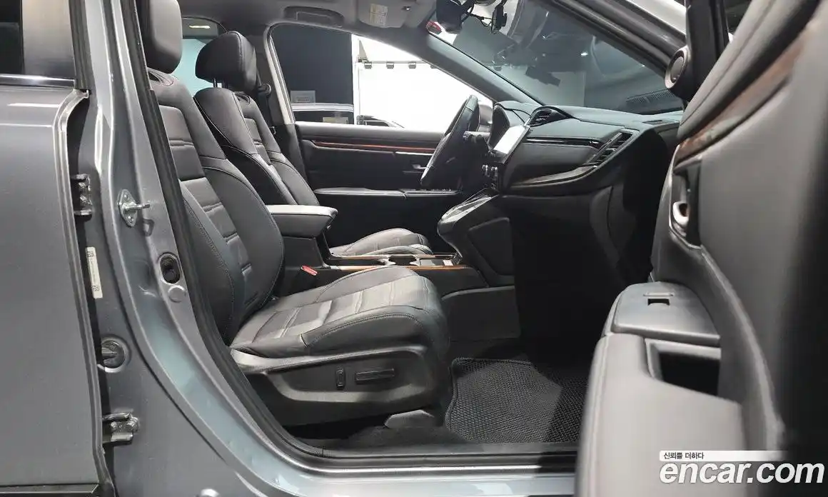Honda CR-V 2022 2.0 автомат (гидро), фото 16