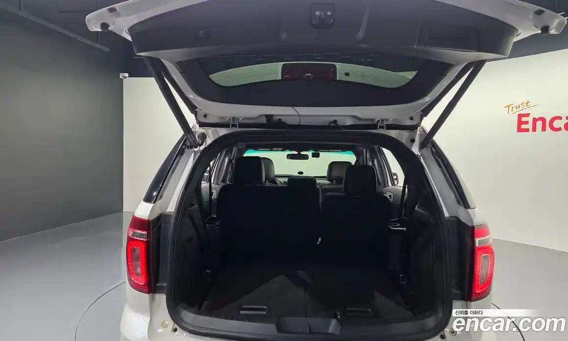 Ford Explorer 2014 2.0 автомат (гидро), фото 20