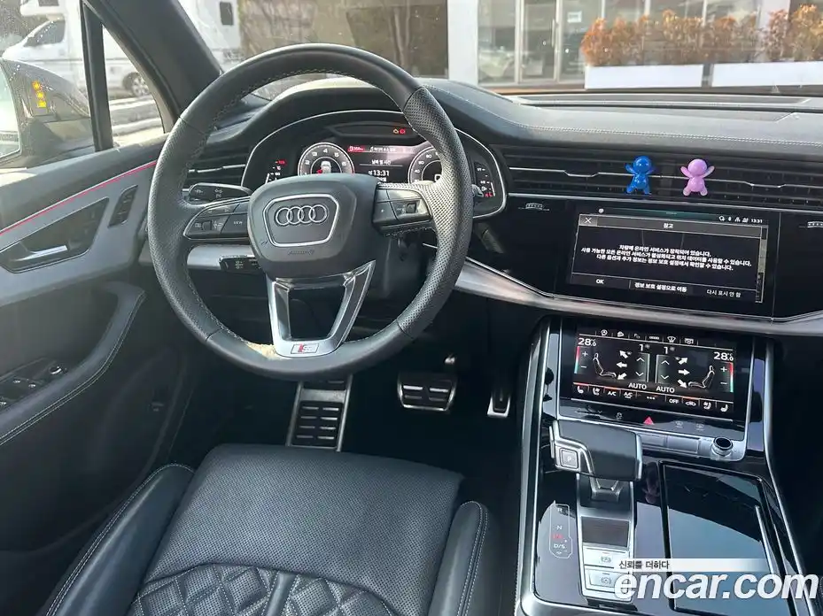 Audi Q7 2022 3.0 автомат (гидро), фото 10
