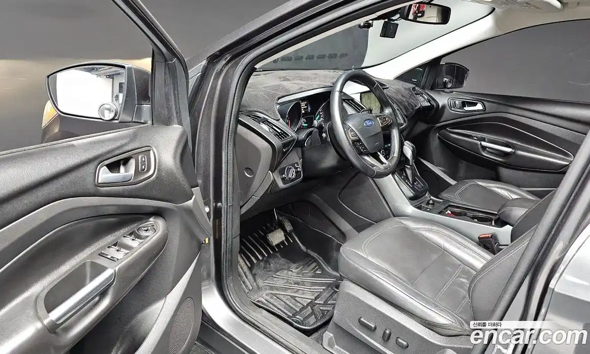 Ford Kuga 2017 2.0 автомат (гидро), фото 12