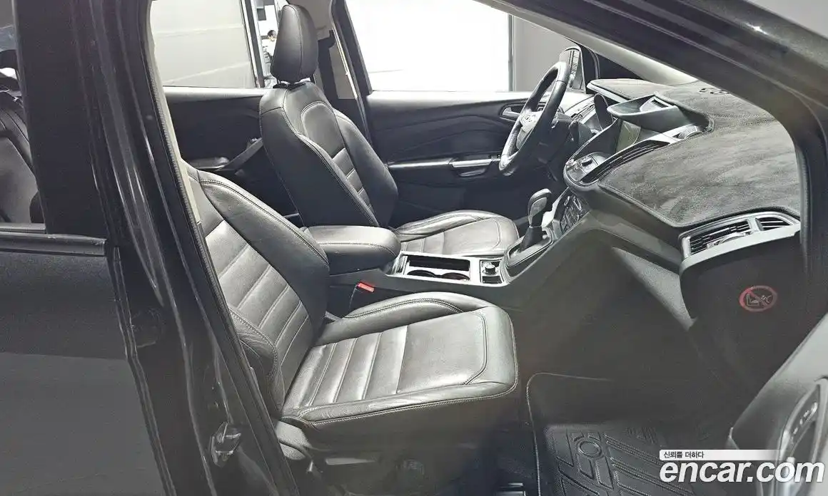 Ford Kuga 2017 2.0 автомат (гидро), фото 10
