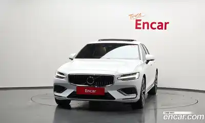 Volvo S60 2024 2.0 автомат (гидро), миниатюра 3