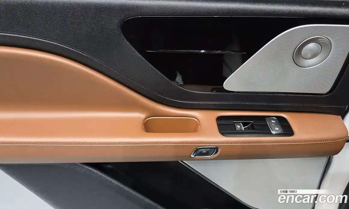 Lincoln Aviator 2021 3.0 автомат (гидро), фото 15 Lincoln Aviator 2021 3.0 автомат (гидро), фото 15