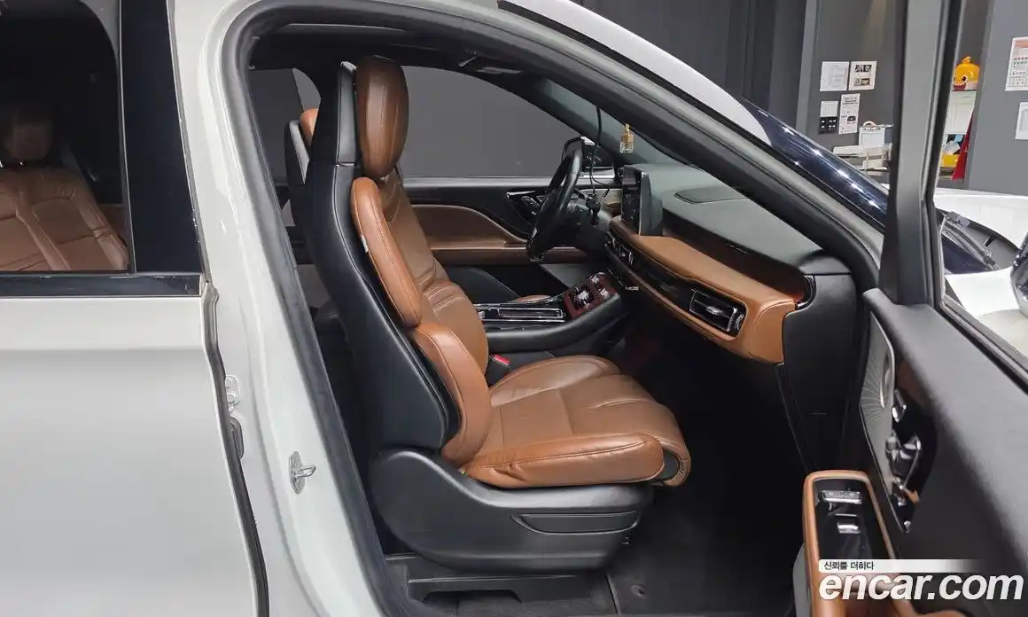 Lincoln Aviator 2021 3.0 автомат (гидро), фото 17 Lincoln Aviator 2021 3.0 автомат (гидро), фото 17