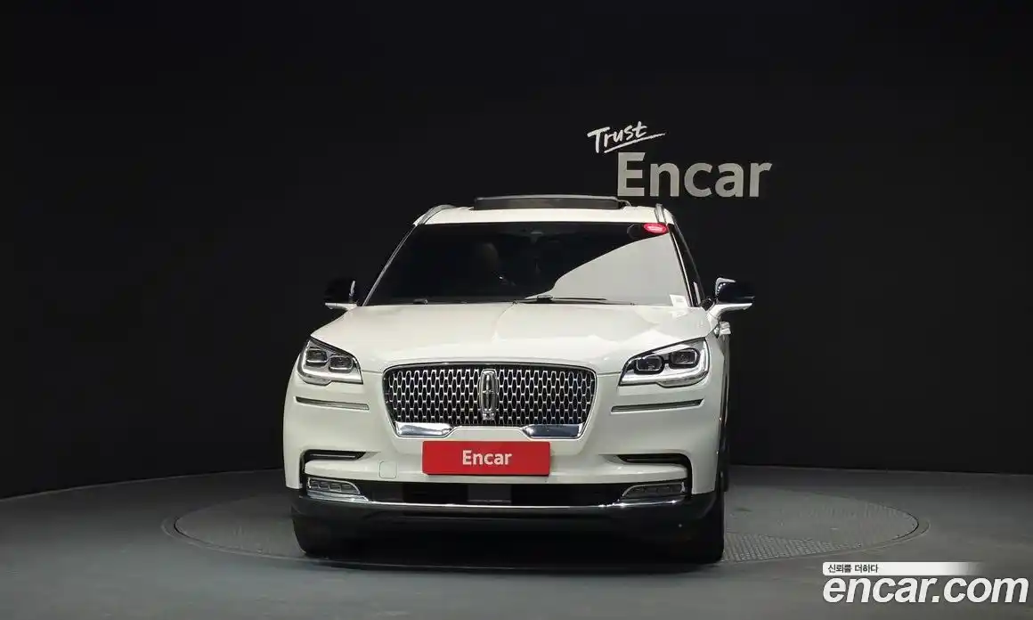 Lincoln Aviator 2021 3.0 автомат (гидро), фото 3 Lincoln Aviator 2021 3.0 автомат (гидро), фото 3