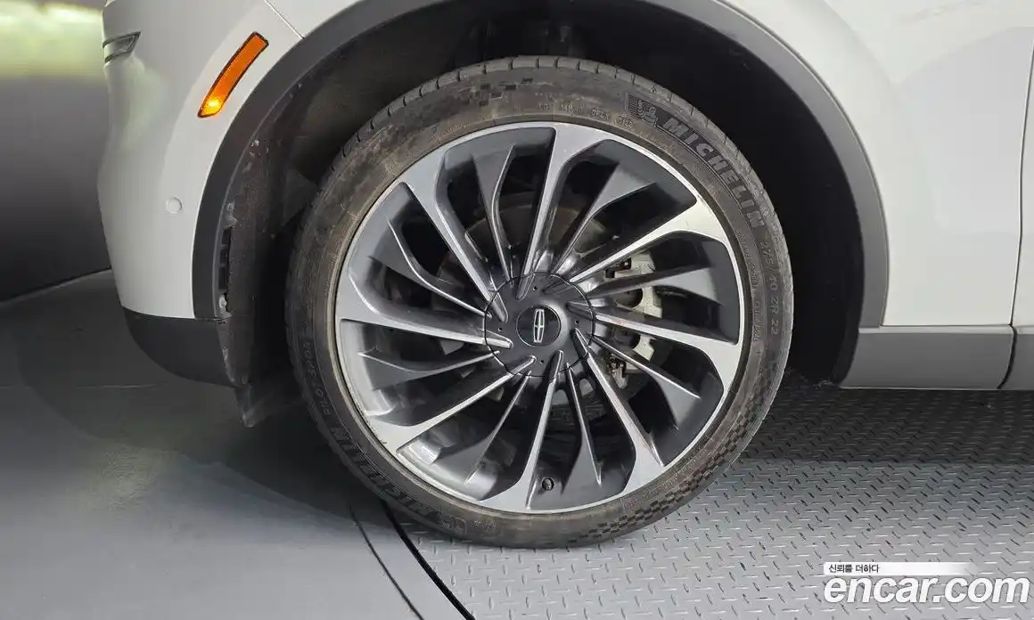 Lincoln Aviator 2021 3.0 автомат (гидро), фото 5 Lincoln Aviator 2021 3.0 автомат (гидро), фото 5