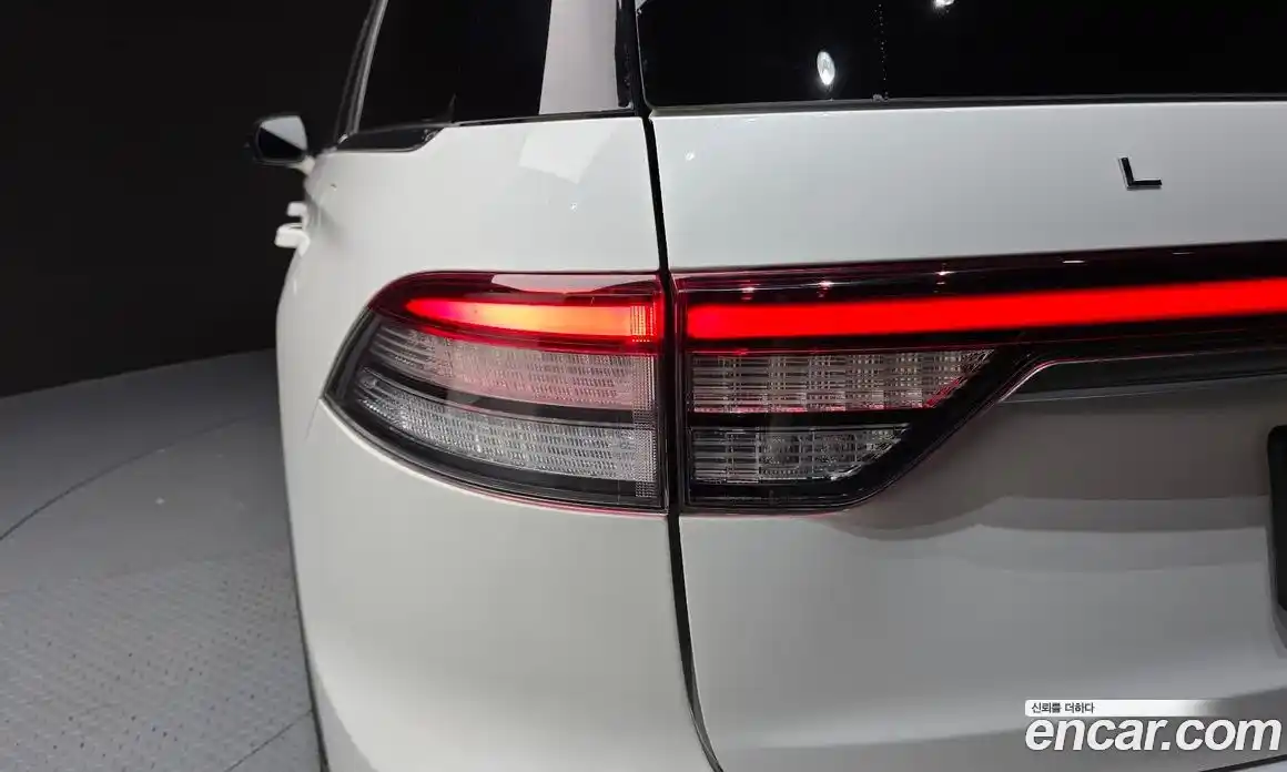 Lincoln Aviator 2021 3.0 автомат (гидро), фото 9 Lincoln Aviator 2021 3.0 автомат (гидро), фото 9