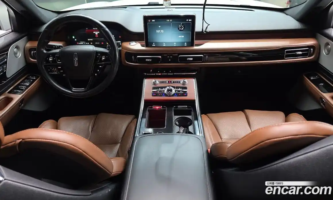 Lincoln Aviator 2021 3.0 автомат (гидро), фото 10 Lincoln Aviator 2021 3.0 автомат (гидро), фото 10