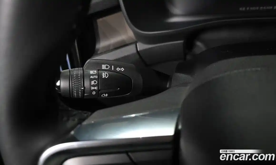 Volvo C40 2023 0.2 автомат (гидро), фото 28