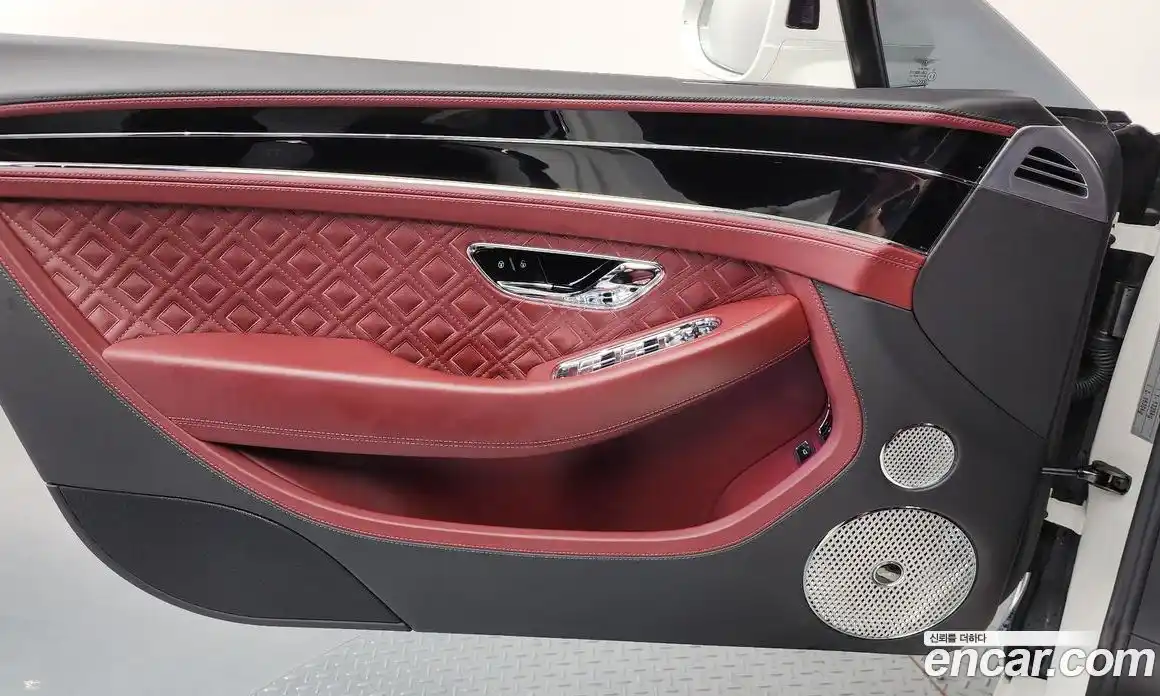 Bentley Continental 2020 4.0 автомат (гидро), фото 14