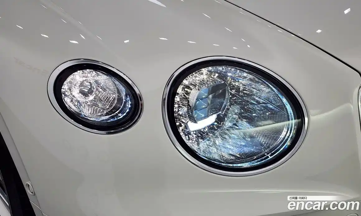 Bentley Continental 2020 4.0 автомат (гидро), фото 8