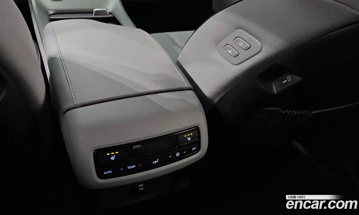 Hyundai Palisade 2024 2.2 автомат (гидро), фото 19