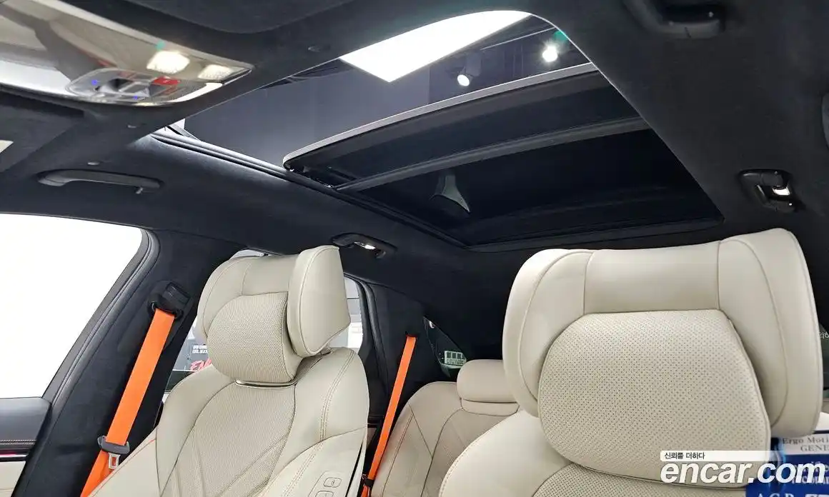 Genesis GV70 2024 2.5 автомат (гидро), фото 19