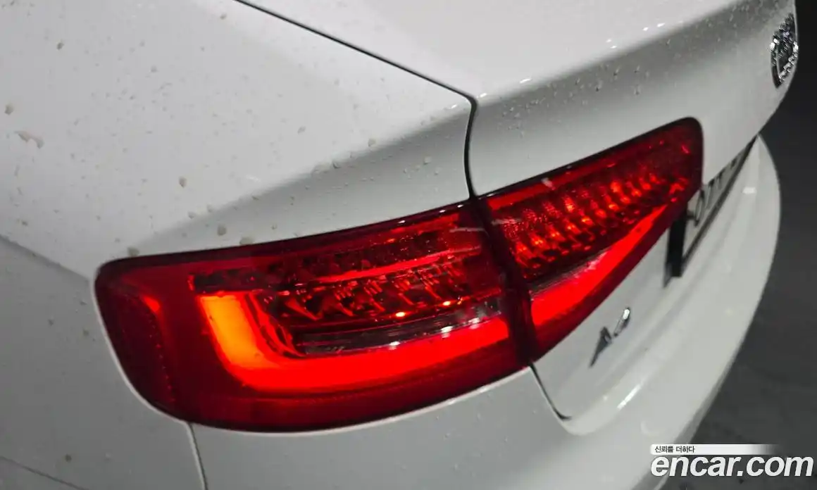 Audi A4 2014 2.0 автомат (гидро), фото 9