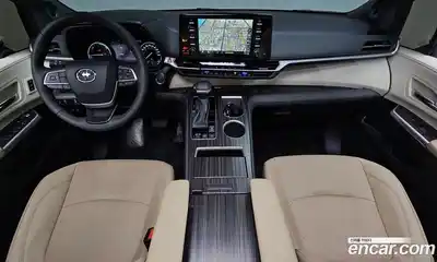 Toyota Sienna 2024 2.5 автомат (гидро), миниатюра 10 Toyota Sienna 2024 2.5 автомат (гидро), миниатюра 10