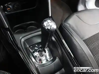 Peugeot 2008 2015 1.6 автомат (гидро), миниатюра 11