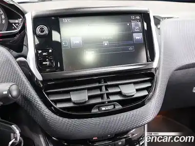 Peugeot 2008 2015 1.6 автомат (гидро), миниатюра 8