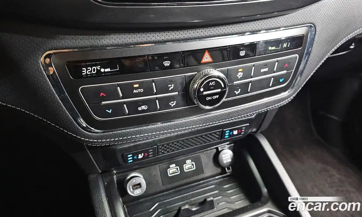 SsangYong Rexton 2022 2.2 автомат (гидро), фото 16