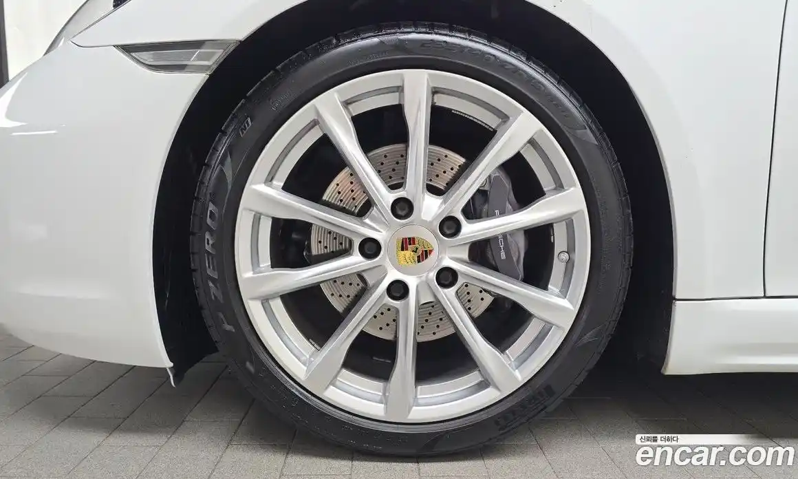 Porsche 718 2018 2.0 автомат (гидро), фото 5