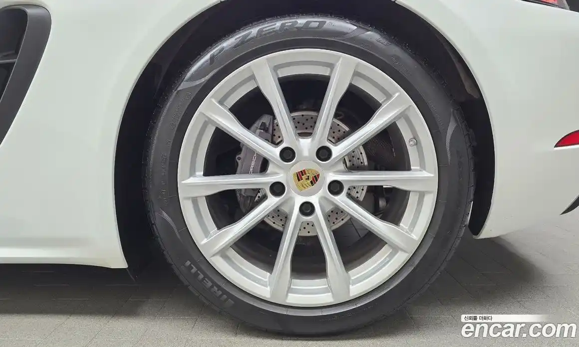Porsche 718 2018 2.0 автомат (гидро), фото 7