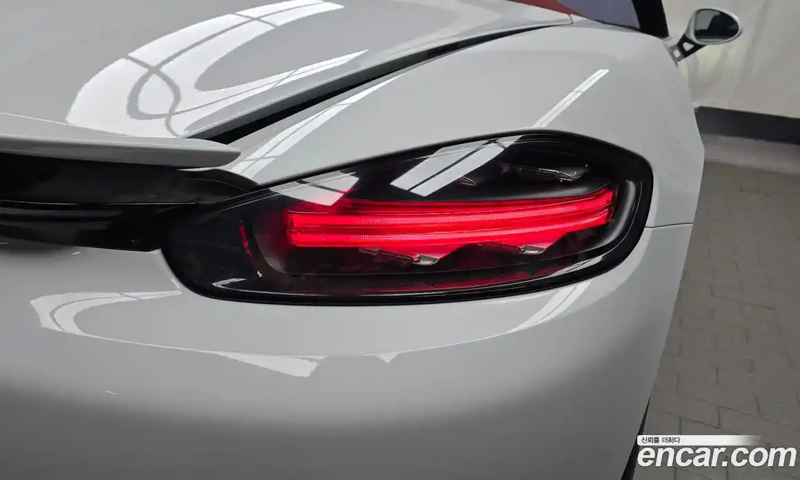 Porsche 718 2018 2.0 автомат (гидро), фото 9