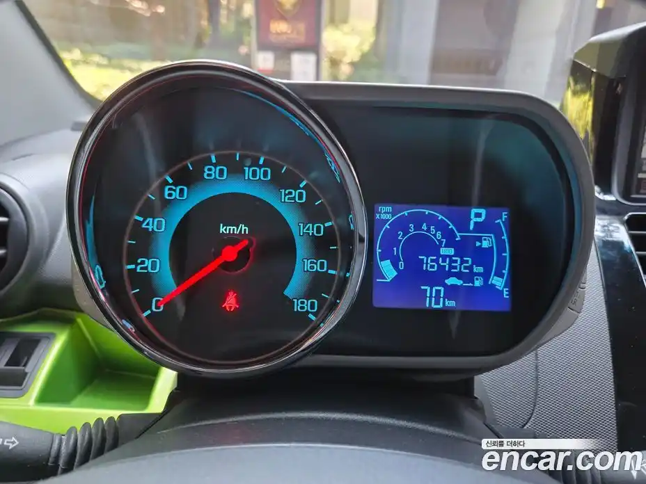 Chevrolet Spark 2015 1.0 автомат (гидро), фото 13