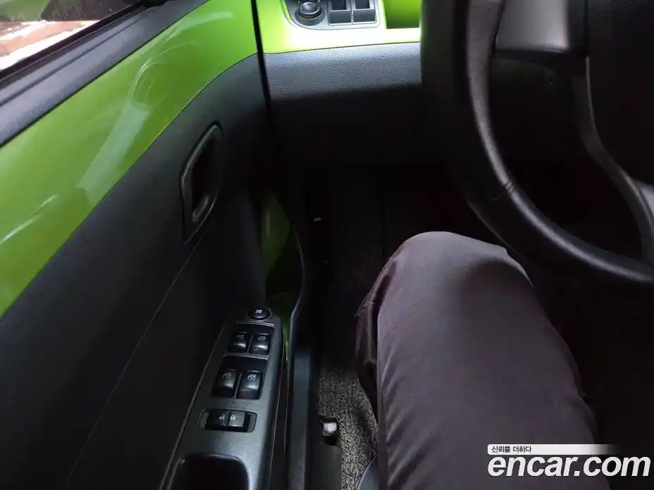 Chevrolet Spark 2015 1.0 автомат (гидро), фото 16