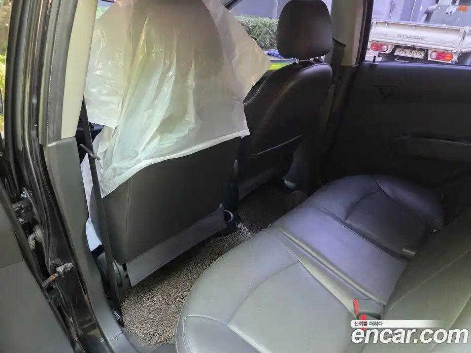 Chevrolet Spark 2015 1.0 автомат (гидро), фото 10
