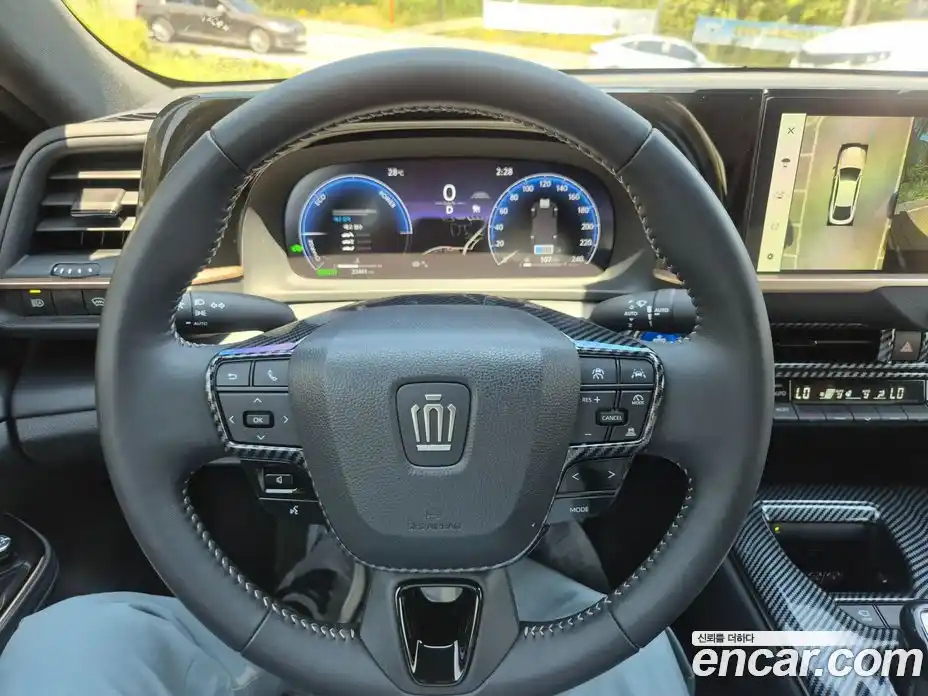 Toyota Crown 2024 2.5 автомат (гидро), фото 8 Toyota Crown 2024 2.5 автомат (гидро), фото 8