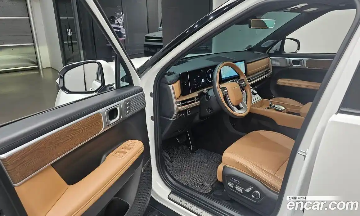 Hyundai Santa Fe 2024 1.6 автомат (гидро), фото 13