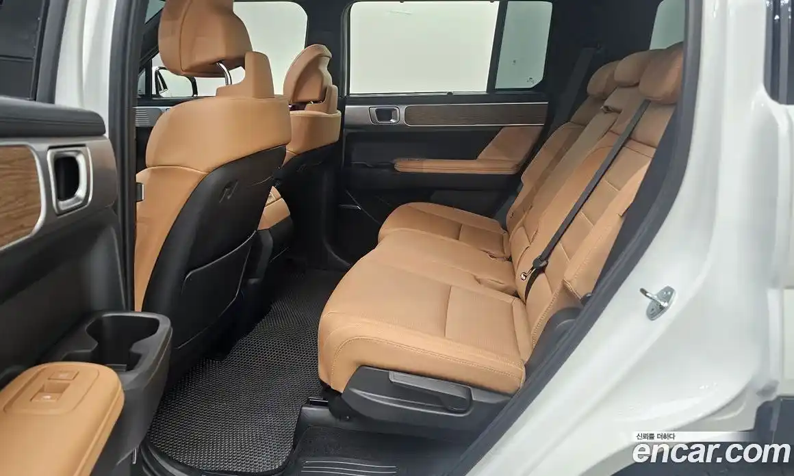 Hyundai Santa Fe 2024 1.6 автомат (гидро), фото 16