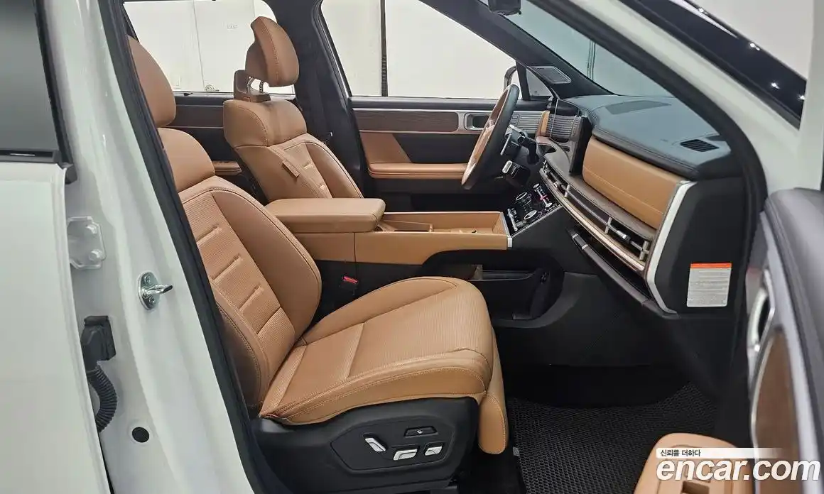 Hyundai Santa Fe 2024 1.6 автомат (гидро), фото 17
